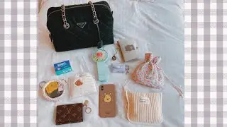 【What’s  In My Bag👜】九月愛用手袋分享🖤Prada Nylon Bag 容量