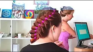 Плетение Кос на Празднике Дня Матери