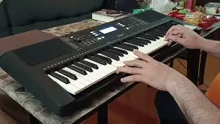Музикални уроци на синтезатор.