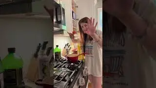 MAKING MINI MUFFINS AT HOME