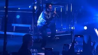 B.I (Hanbin) - WATERFALL - Love or Loved Tour Paris VIP 230923 [4K60 HDR]