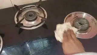 Gas Stove-ஐ பளிச்சென்று சுத்தம் செய்ய Easy Tip ✨ #GasStoveCleaning#KitchenCleaning #CleaningTips