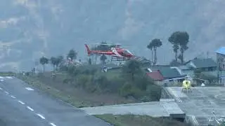 Kailash Helicopter 9N-AOA Landing at Lukla | Return from Kumbu Ops/Everest Basecamp | Airbus H125