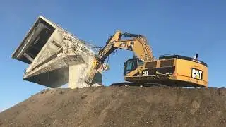 Caterpillar 385C Excavator With Atlas Copco HB10000 Hydraylic Hammer - Sotiriadis Demolitions