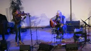 Marco & Daria Zappa - Here Comes The Sun [The Beatles - Cover]