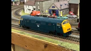 Bachmann class 42 diesel hydraulic d812 the Royal Naval Reserve in  BR blue
