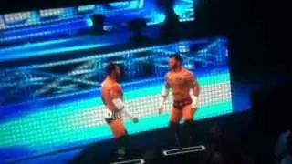WWE 13 how to fight in the crowd and in the stage glitch tutorial