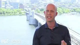 Nick van der Meulen - Employee Experience - 3 of 4