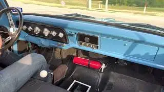 1971 Ford F-100 driving video