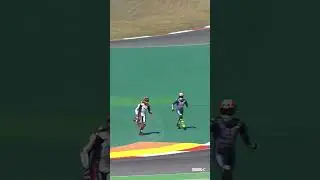 Drama in Race 1 between Locatelli and van der Mark 🤯 | 2021 #PRTWorldSBK 🇵🇹