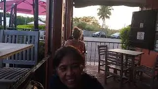 swizzle inn Bermuda road side restaurant under the stars