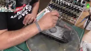 Priming the Leopard 1:35 from HobbyBoss - Part 2 of 2 Low Quality Video
