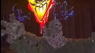 Transworld 2023- Hazard Room, Haunt props and costumes, Dark Zone walkthrough