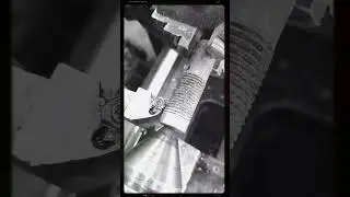 repairing damaged bolt threads #diy #handmade #design #bolt #cncmachine #manual #labor #repairing