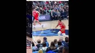 Julius Randles30 With The Block On One End Then The AND - 1 FINISH on the Other 🤝