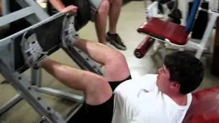 Pat 800 leg press for 8