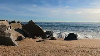 Relaxing Winter Surf in Costa Brava — 8K Ambience for Work and Meditation