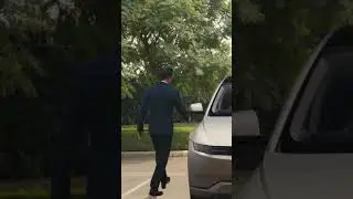 Hyundai IONIQ 5 | An iconic delivery to SRK!