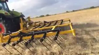 Claydon Straw Harrow 2014 on our OSR Stubbles