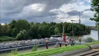 Schiffsent- und beladung bei Br&uuml;ggemannAlcohol im August 2021