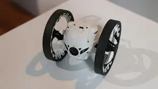 Parrot Jumping Sumo Minidrone Preview