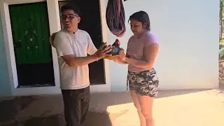 Los cataleyos también recibieron su regalo de parte de el padrino 