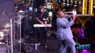 Jeff Bradshaw performs I Get Lonely live at Jazzy Summer Nights