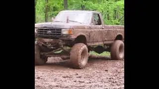 what dudes do when mud truck is partly broke but runs & goes  #shorts #mudfest#mud bog