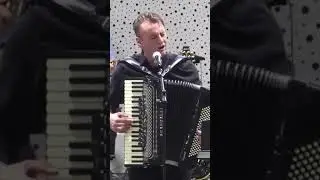 Mă ajuţi şi-mi dai putere Numai Tu Isuse dulce Numai Tu-mi ajuţi la cruce Zi de zi să o pot duce