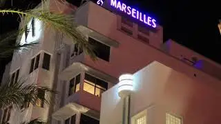 Marseilles Hotel (South Beach, Miami)