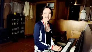 Folk from the Boat - Episode 147