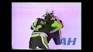 NHL Dec. 5, 1981 Brian Sutter,STL v Pat Price,PIT Live + (HL) St. Louis Blues Pittsburgh Penguins