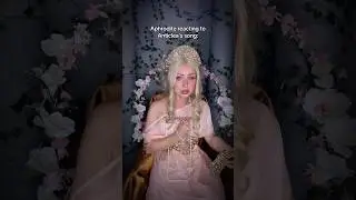 Aphrodite reacting to Anticlea&rsquo;s song💔 #aphrodite #epicthemusical #cosplay #odyssey #greekmythology