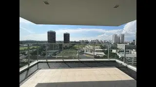 Sky @ Eleven 4 +1 (2271sf)
