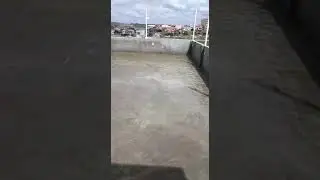 ⚽️A quadra de J&aacute;lsin com &aacute;gua da chuva⚽️