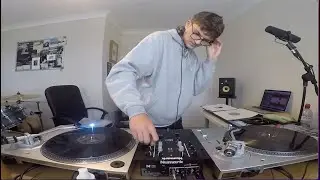 Vinyl Mix: 31 minutes of pure House