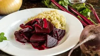 YUMMY SWEET & SOUR BEET SALAD