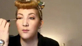 plum pout: modern pin up makeup tutorial