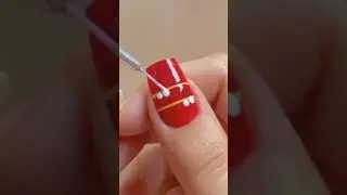 The minimalist nail art design using nail tape #nails #naildesigns #simplenailarts #nailart #tape
