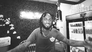 NAIJIR &ldquo;CAPTIONS&rdquo; ONE MIC FREESTYLE PART 2