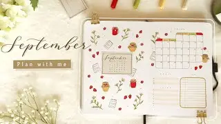 SEPTEMBER 2022 Plan with me | Strawberry Jam Theme 🫙🍓  | *all weekly spreads*