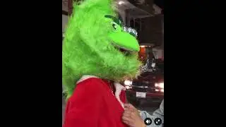 Desfile navideño en Tepechitlan Porristas del CBTA #137 🦅  Créditos 📹: La Bruja Política 