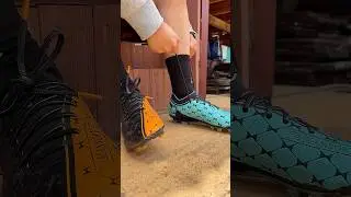Fire on one foot. Ice on the other&hellip; 🥶🔥 #underarmour #footballboots #soccercleats #showcase