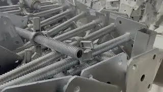 Galvanized scaffolding u head and screw jack stands shoring jack scaffold base plates Adjustable