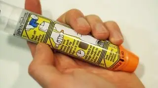 Senators fight EpiPen price hike
