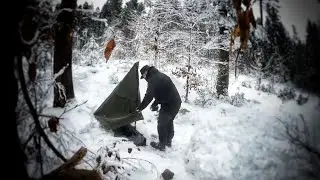 Daytrip into the snowy woods - solo bushcraft with lavvu tent and cooking on bushbox