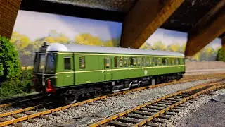 Dapol O gauge sound-fitted class 122 with improved drive train.