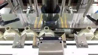 High quality and low price shampoo packaging production line---Jochamp Machinery