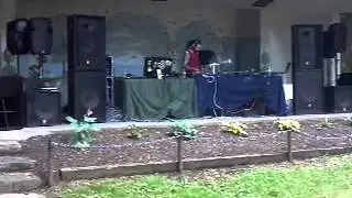 Geffro dropping bombs in the park.