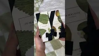 unboxing Jo Malone fragrances. Would make the perfect gift for someone special! #perfumeunboxing